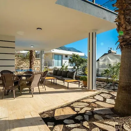 Villa Fantastic Kalkan With Heated Infinity Pool & Amazing Sea Views