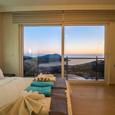 Fantastic Kalkan With Heated Infinity Pool & Amazing Sea Views * Kaş