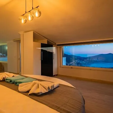 Fantastic Kalkan With Heated Infinity Pool & Amazing Sea Views Villa *