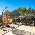 וילה Fantastic Kalkan With Heated Infinity Pool & Amazing Sea Views *