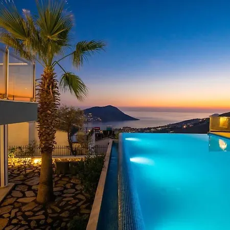 Fantastic Kalkan With Heated Infinity Pool & Amazing Sea Views * كاس