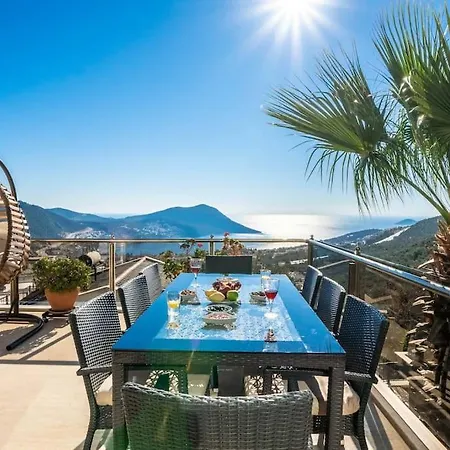 Fantastic Kalkan With Heated Infinity Pool & Amazing Sea Views فيلة كاس