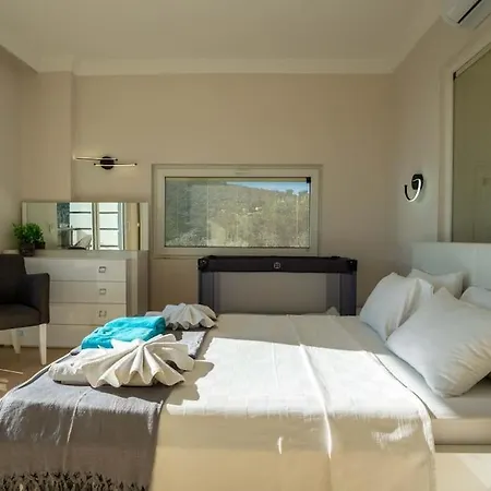 Fantastic Kalkan With Heated Infinity Pool & Amazing Sea Views كاس