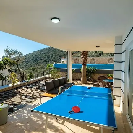 Fantastic Kalkan With Heated Infinity Pool & Amazing Sea Views 빌라 카스