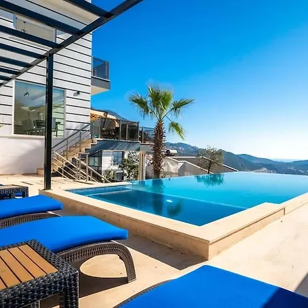 Fantastic Kalkan With Heated Infinity Pool & Amazing Sea Views