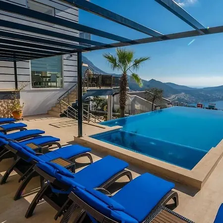 Fantastic Kalkan With Heated Infinity Pool & Amazing Sea Views فيلة