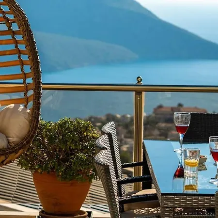 فيلة Fantastic Kalkan With Heated Infinity Pool & Amazing Sea Views *