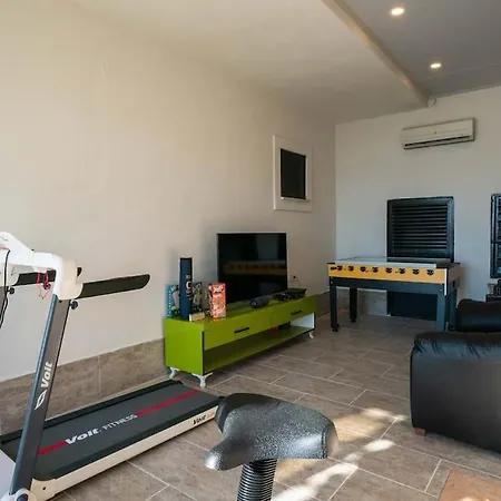 Вилла Fantastic Kalkan With Heated Infinity Pool & Amazing Sea Views Каш