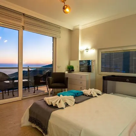 Fantastic Kalkan With Heated Infinity Pool & Amazing Sea Views Kas